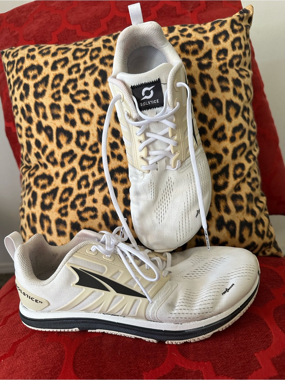 Altra Women’s Solstice-White and Black Athletic Cross-Training Athletic Shoes